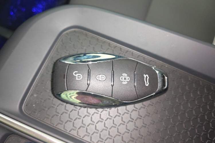 Used Hongqi EH7 2025 600 Smart Selection Edition Interior 1