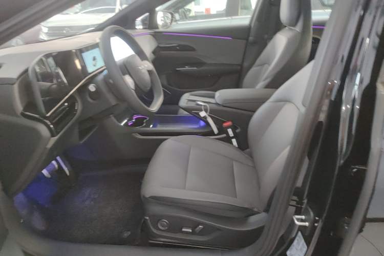 Used Hongqi EH7 2025 600 Smart Selection Edition Left Front Seat