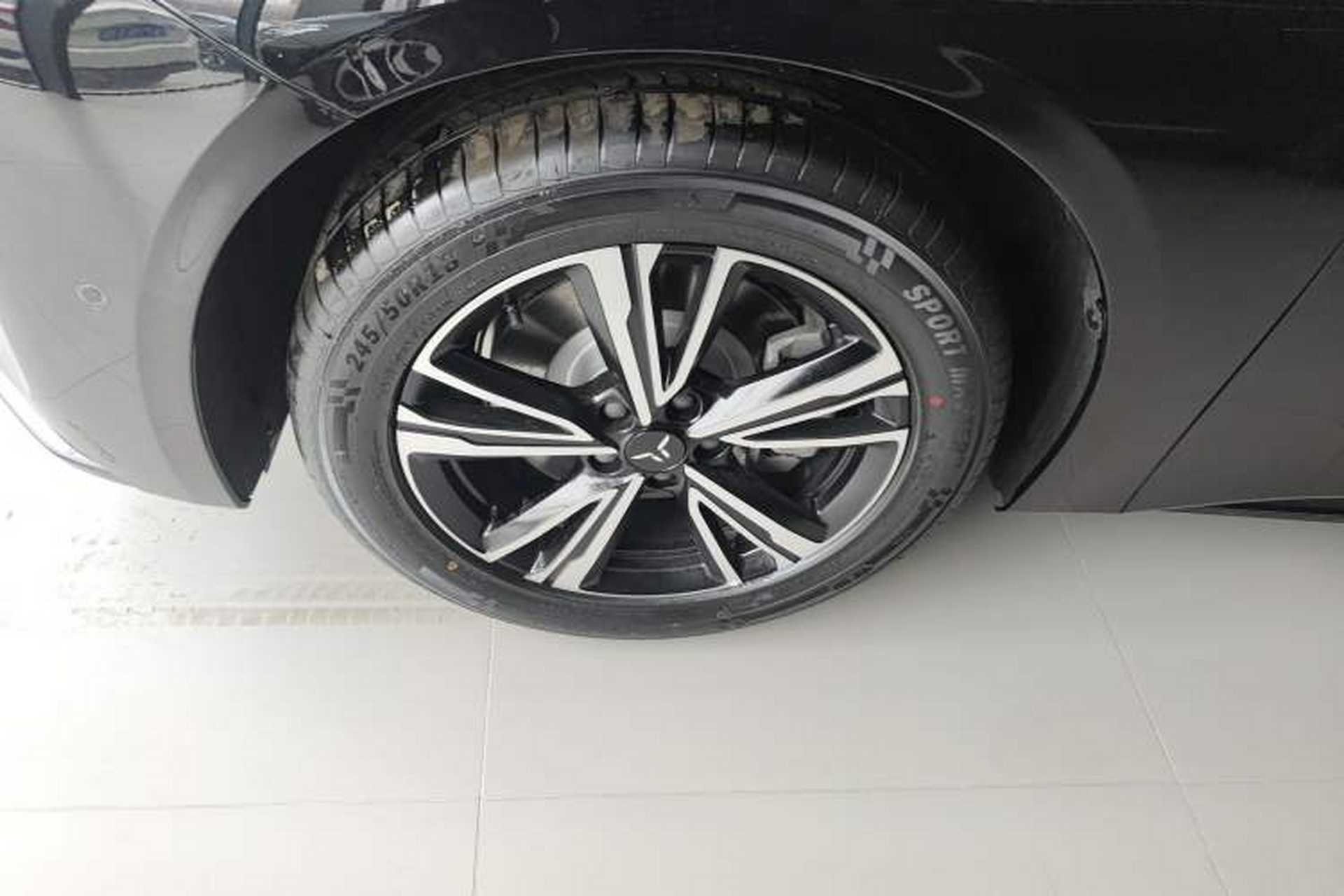 Used Hongqi EH7 2025 600 Smart Selection Edition Left Front Wheel Hub