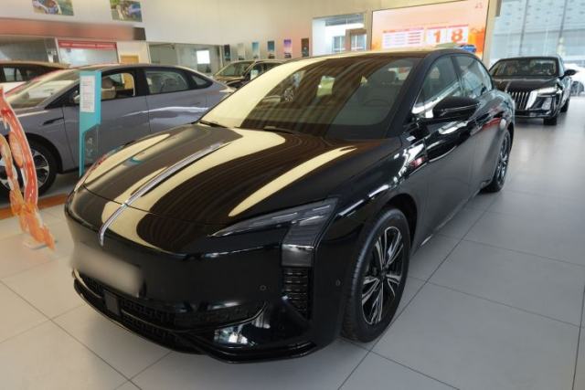 Used Hongqi EH7 2025 600 Smart Selection Edition