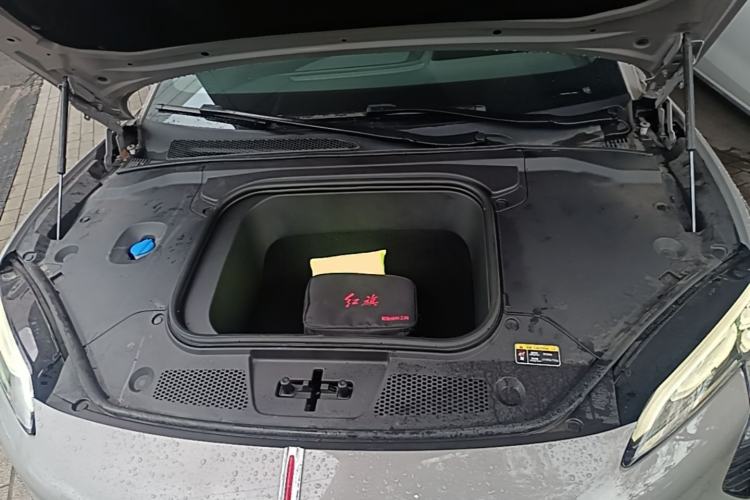 Used Hongqi EH7 2025 640 All-Wheel Drive Smart Selection Edition Engine Bay