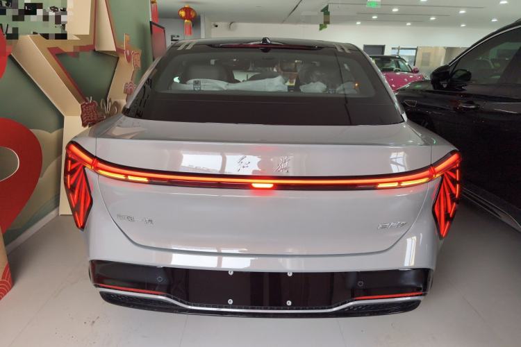 Used Hongqi EH7 2025 600 Smart Selection Edition Exterior 4