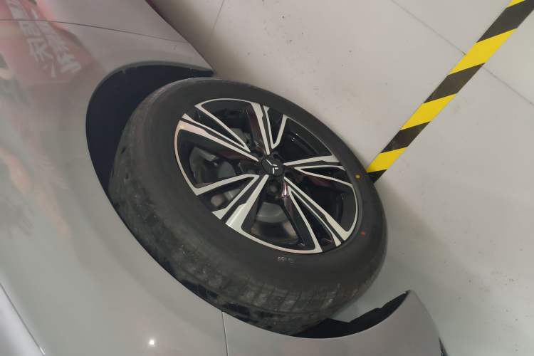 Used Hongqi EH7 2025 600 Smart Selection Edition Exterior 7