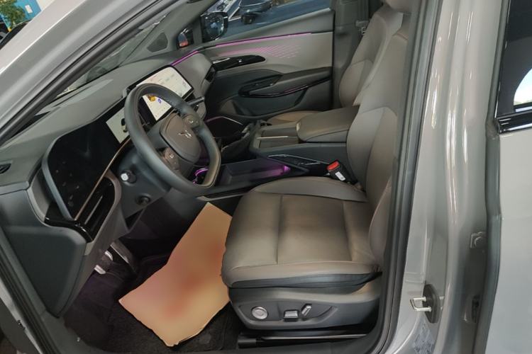 Used Hongqi EH7 2025 640 All-Wheel Drive Smart Selection Edition Left Front Seat