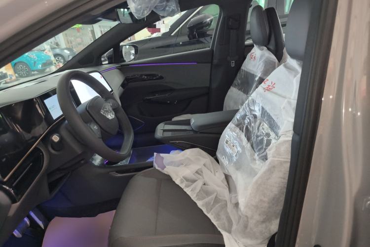 Used Hongqi EH7 2025 600 Smart Selection Edition Left Front Seat