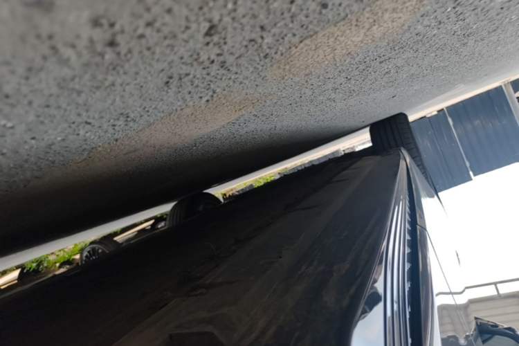 Used Hongqi EH7 2025 640 All-Wheel Drive Smart Selection Edition Left Side Sill