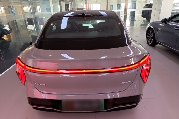 Used Hongqi EH7 2025 640 All-Wheel Drive Smart Selection Edition Rear