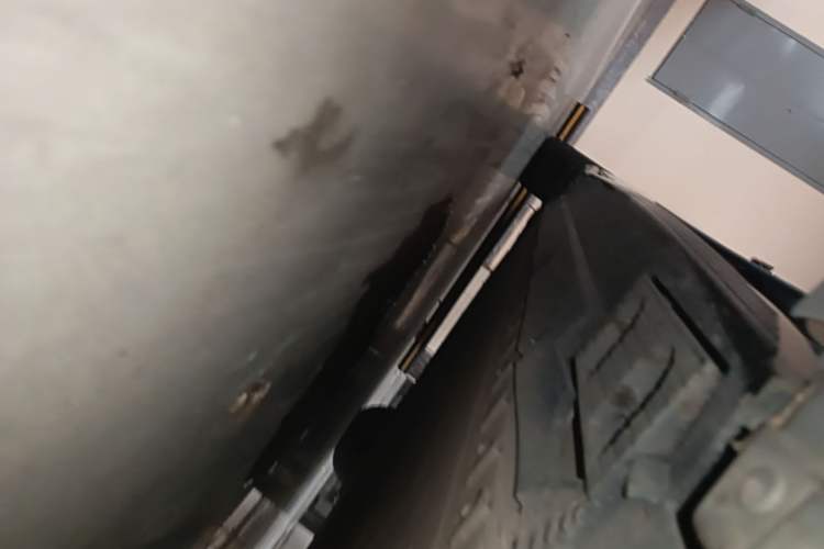 Used Hongqi EH7 2025 640 All-Wheel Drive Smart Selection Edition Right Side Sill