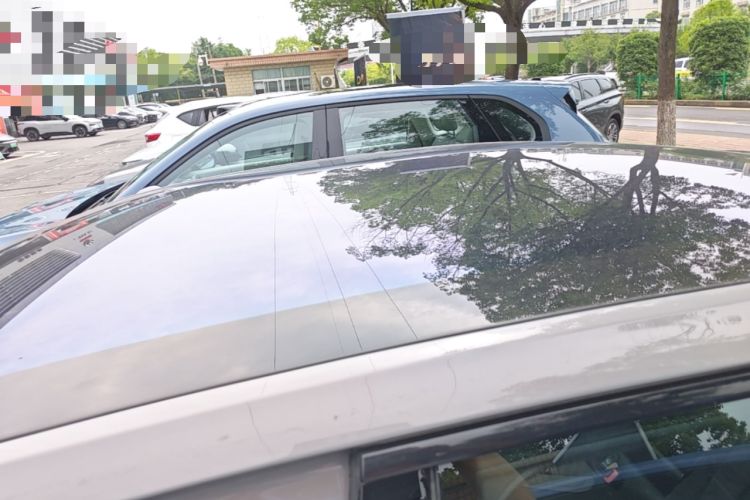 Used Hongqi EH7 2025 640 All-Wheel Drive Smart Selection Edition Roof
