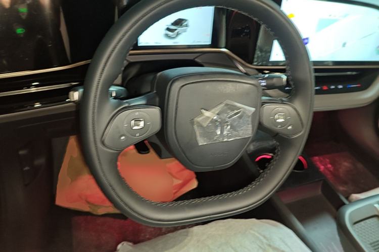 Used Hongqi EH7 2025 690 Smart Selection Edition Steering Wheel