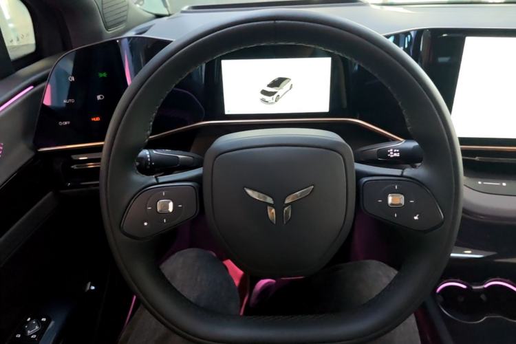 Used Hongqi EH7 2025 640 All-Wheel Drive Smart Selection Edition Steering Wheel