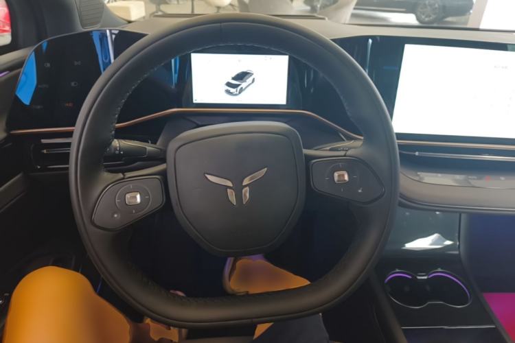 Used Hongqi EH7 2025 640 All-Wheel Drive Smart Selection Edition Steering Wheel
