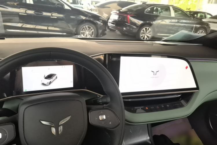 Used Hongqi EH7 2025 600 Smart Selection Edition Center Console
