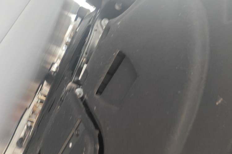 Used Hongqi EH7 2025 690 Smart Selection Edition Chassis Rear