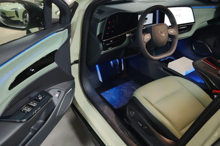 Used Hongqi EH7 2025 690 Smart Selection Edition Driver Seat