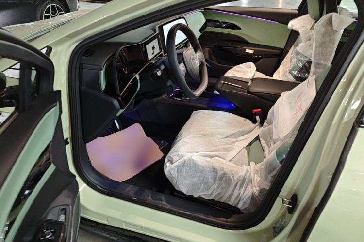 Used Hongqi EH7 2025 690 Smart Selection Edition Driver Seat
