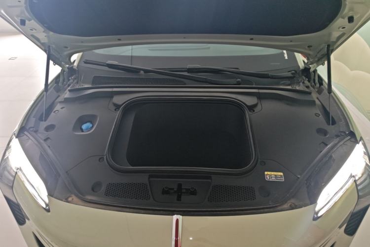 Used Hongqi EH7 2025 600 Smart Selection Edition Engine Bay