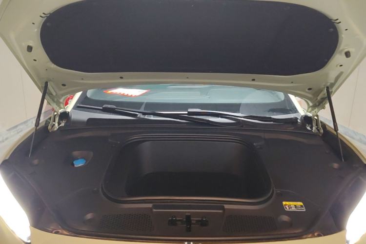 Used Hongqi EH7 2025 600 Smart Selection Edition Engine Bay