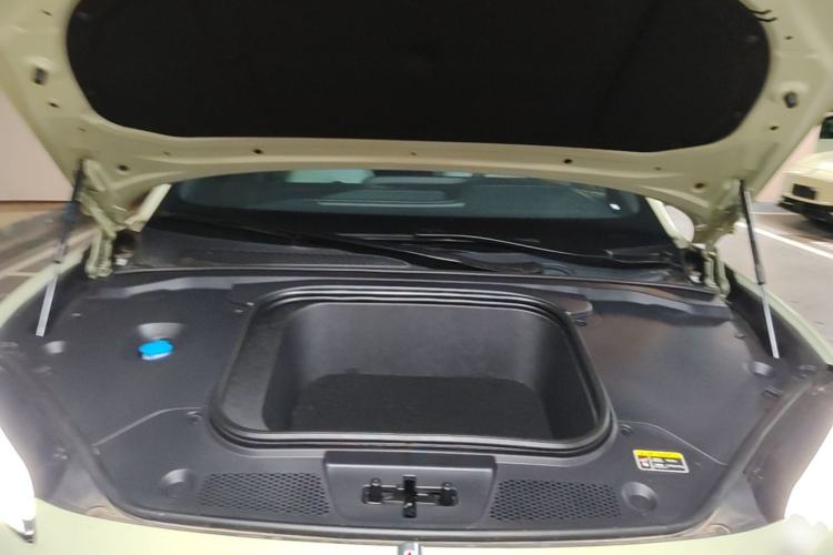 Used Hongqi EH7 2025 600 Smart Selection Edition Engine Bay