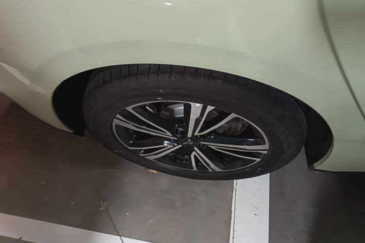 Used Hongqi EH7 2025 690 Smart Selection Edition Exterior 5