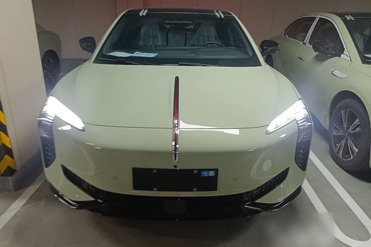 Used Hongqi EH7 2025 690 Smart Selection Edition Front