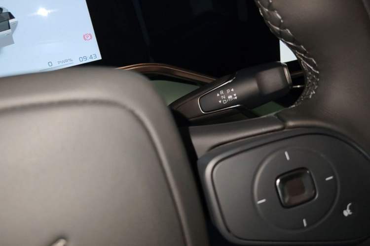 Used Hongqi EH7 2025 690 Smart Selection Edition Gear Lever