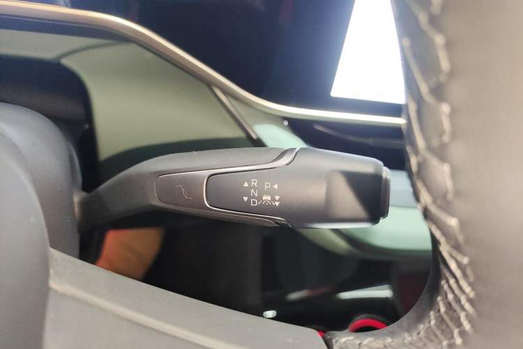 Used Hongqi EH7 2025 600 Smart Selection Edition Gear Lever