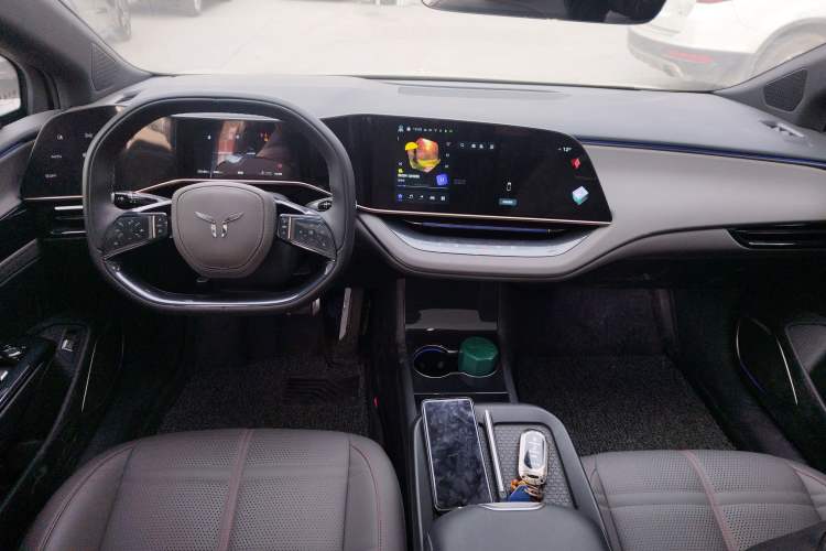 Used Hongqi EH7 2025 600 Smart Selection Edition Interior 2