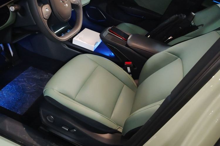 Used Hongqi EH7 2025 690 Smart Selection Edition Left Front Seat