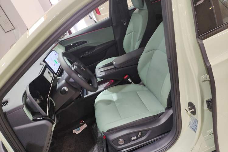 Used Hongqi EH7 2025 600 Smart Selection Edition Left Front Seat