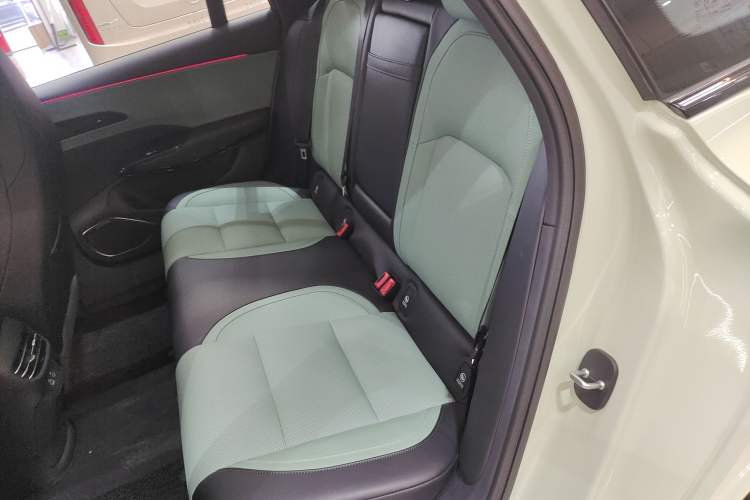 Used Hongqi EH7 2025 600 Smart Selection Edition Left Rear Seat