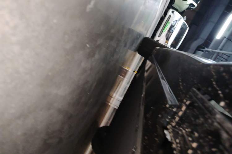 Used Hongqi EH7 2025 600 Smart Selection Edition Left Side Sill