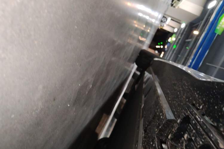 Used Hongqi EH7 2025 600 Smart Selection Edition Left Side Sill