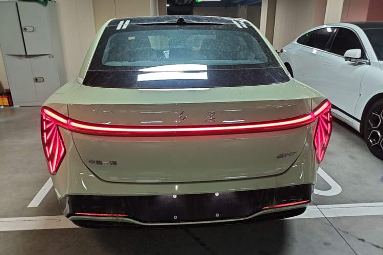Used Hongqi EH7 2025 690 Smart Selection Edition Rear