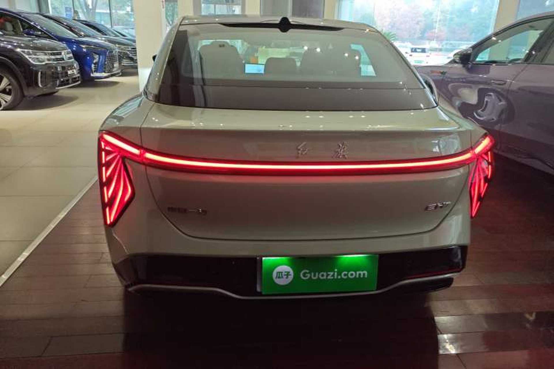 Used Hongqi EH7 2025 690 Smart Selection Edition Rear