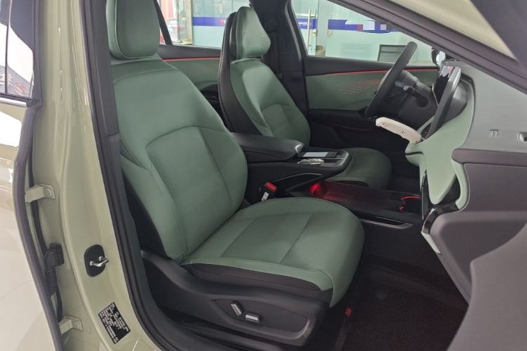 Used Hongqi EH7 2025 690 Smart Selection Edition Right Front Seat