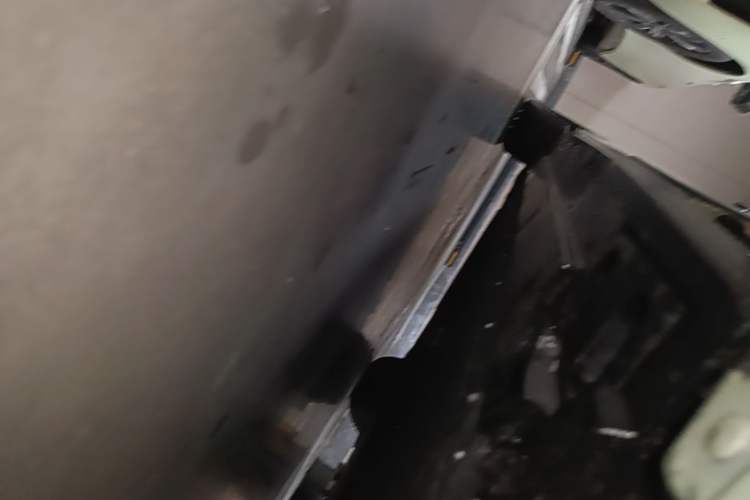 Used Hongqi EH7 2025 690 Smart Selection Edition Right Side Sill
