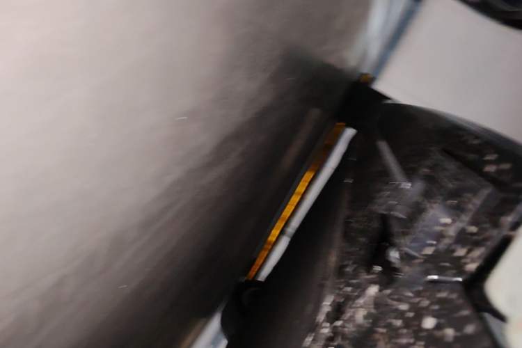 Used Hongqi EH7 2025 600 Smart Selection Edition Right Side Sill