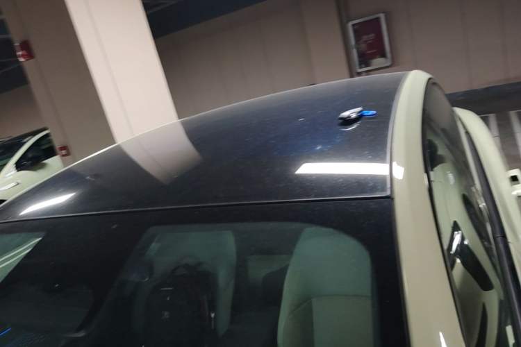 Used Hongqi EH7 2025 690 Smart Selection Edition Roof