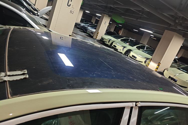 Used Hongqi EH7 2025 690 Smart Selection Edition Roof