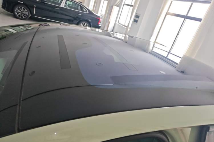 Used Hongqi EH7 2025 600 Smart Selection Edition Roof