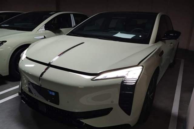 Used Hongqi EH7 2025 600 Smart Selection Edition