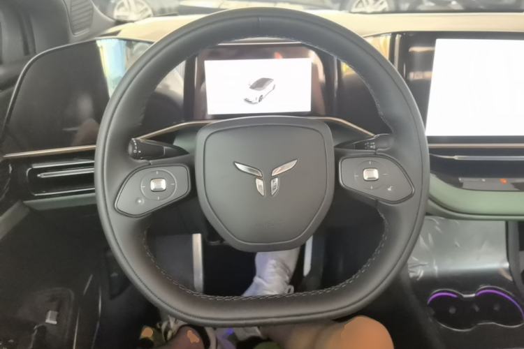 Used Hongqi EH7 2025 600 Smart Selection Edition Steering Wheel
