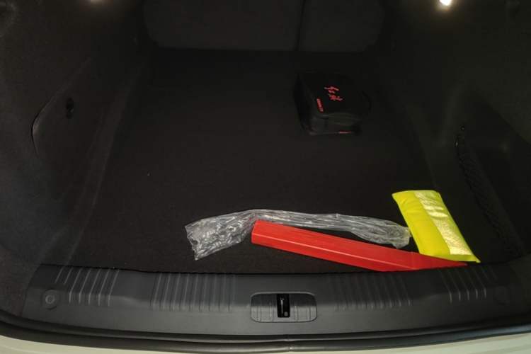 Used Hongqi EH7 2025 690 Smart Selection Edition Trunk