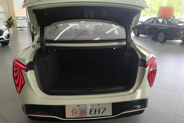 Used Hongqi EH7 2025 690 Smart Selection Edition Trunk