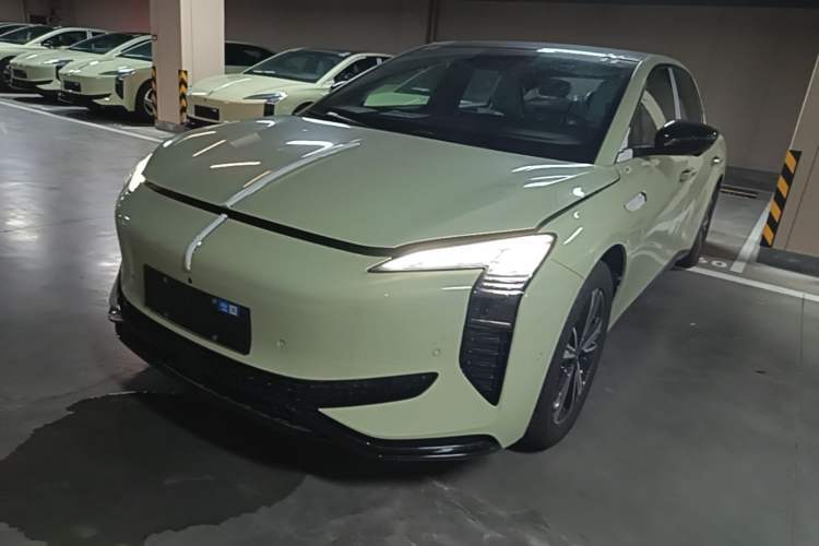 Used Hongqi EH7 2025 690 Smart Selection Edition Guazi used car, China used car export, Used car for sale, Used  cars, Cheapest cars for sale