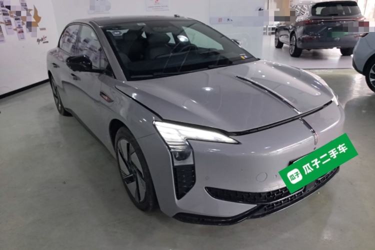 Used Hongqi EH7 2025 640 All-Wheel Drive Smart Selection Edition Front Right 45 Deg