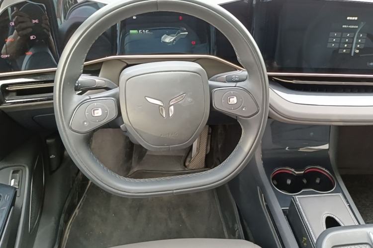 Used Hongqi EH7 2025 640 All-Wheel Drive Smart Selection Edition Steering Wheel