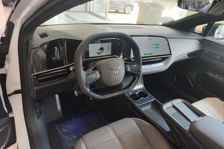 Used Hongqi EH7 2025 690 Smart Selection Edition Center Console
