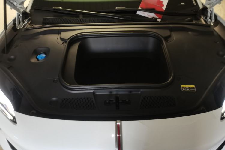 Used Hongqi EH7 2025 600 Smart Selection Edition Engine Bay